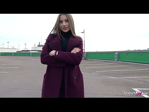 ❤️ DUITSE VERKENNER IS 'N DROOM RAAK STAAL, PARKEERTERREIN TELLTALE EN SEXY VIR GELD ️❌ Russiese pornografie by ons ❌️